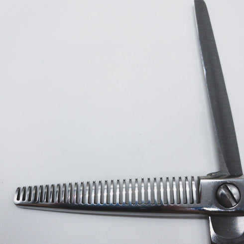 【ヒカリシザーズHIKARI光シザーHIKARI SCISSORS】6032 オフセット シザー セニング 美容ハサミ すきばさみ 美容師 理容師 約40% 右利き 6インチ 中古 sc1001