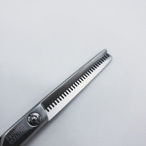 【ミズタニシザーズ ミズタニシザーMIZUTANI SCISSORS】Re-tro THINNING 30レトロ メガネ シザー セニング 美容ハサミ すきばさみ 美容師 理容師 約30% 右利き 5.7インチ 中古 sc1032