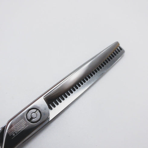 美品【ミズタニシザーズ ミズタニシザーMIZUTANI SCISSORS】CRONOS4クロノス オフセット シザー セニング 美容ハサミ すきばさみ 美容師 理容師 約9% 右利き 6インチ 中古 sc1055