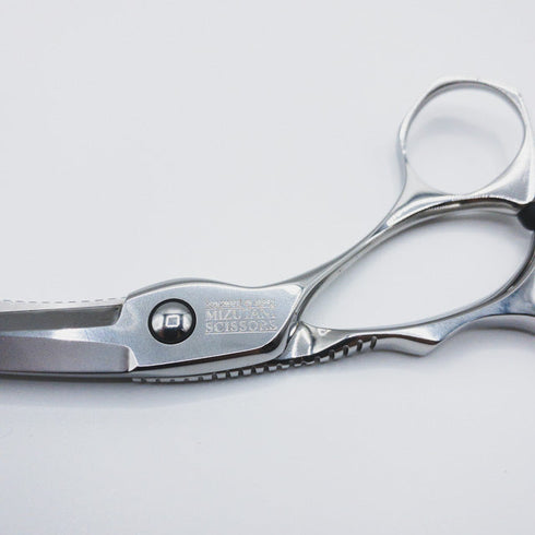 【ミズタニシザーズ ミズタニシザーMIZUTANI SCISSORS】ACRO KNIFEアクロナイフシザー オフセット理容 美容ハサミ 右利き 5.8インチ 中古 sc110