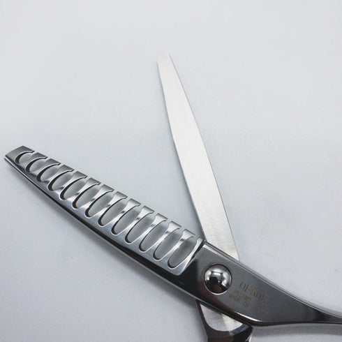 新品未使用【内海ウツミUTSUMI】OF50R オフセット シザー セニング 美容ハサミ すきばさみ 美容師 理容師 約50% 右利き 6インチ 中古 sc2410