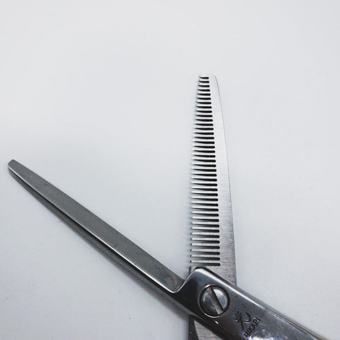 【ヒカリシザーズHIKARI光シザーHIKARI SCISSORS】TRENDYⅢトレンディ3 734 オフセット シザー セニング 美容ハサミ すきばさみ 美容師 理容師 約10% 右利き 6インチ 中古 sc1159