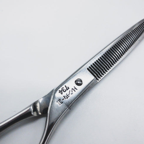 【ヒカリシザーズHIKARI光シザーHIKARI SCISSORS】TRENDYⅢトレンディ3 734 オフセット シザー セニング 美容ハサミ すきばさみ 美容師 理容師 約10% 右利き 6インチ 中古 sc1159