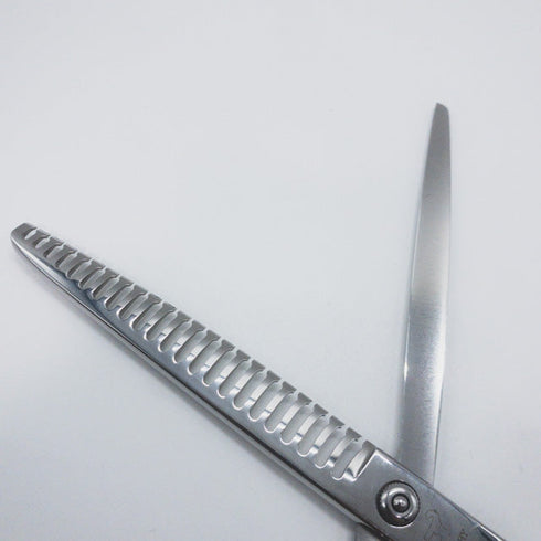 【ケリー ワンクスKERRY】S800-23 ブレンダー ブレンディング トリミングシザー 右利き セニング トリマー ペット 7.8インチ 中古 sc1169