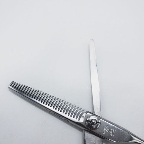 【マツザキMatsuzaki】MDR6030 オフセット シザー セニング 美容ハサミ すきばさみ 美容師 理容師 約30~35% 右利き 6インチ 中古 sc1205