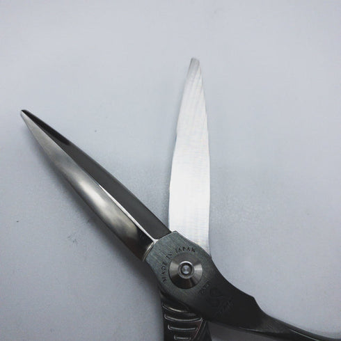 【トギノンTOGINON】FUMA FFスライド グレー シザー オフセット 理容 美容ハサミ 美容師 理容師 右利き 5.8インチ 中古 sc1221