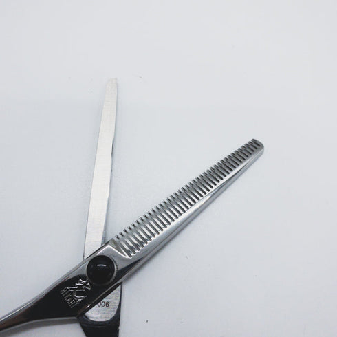 【ヒカリシザーズHIKARI光シザーHIKARI SCISSORS】LT-37 メガネ シザー セニング 美容ハサミ すきばさみ 美容師 理容師 約25% 左利き 5.75インチ 中古 sc1223
