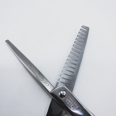 【ミズタニシザーズ ミズタニシザーMIZUTANI SCISSORS】ACRO YURAGI10ユラギ メガネ シザー セニング 美容ハサミ すきばさみ 美容師 理容師 約35~40% 右利き 6インチ 中古 sc1251