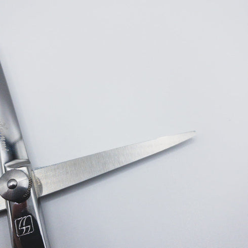 美品【サクシードSUCCEED】CAMELキャメル5.5シザー オフセット理容 美容ハサミ 右利き 5.5インチ 中古 sc126