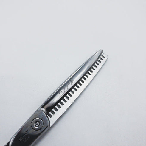 【オオカワプロシザーズ オオカワプロシザーOKAWA PRO SCISSORS】233 メガネ シザー セニング 美容ハサミ すきばさみ 美容師 理容師 約20~25% 右利き 6インチ 中古 sc1267