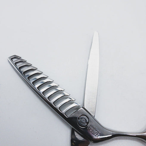 【ミズタニシザーズ ミズタニシザーMIZUTANI SCISSORS】Acroleaf WIDE K-50逆刃 オフセット シザー セニング 美容ハサミ すきばさみ 美容師 理容師 約40~50% 右利き 5.8インチ 中古 sc1287