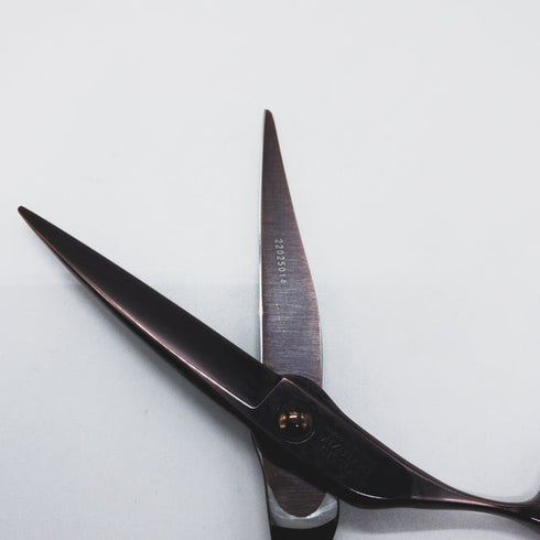 【ミズタニシザーズ ミズタニシザーMIZUTANI SCISSORS】SWORD D-17 シザー オフセット 理容 美容ハサミ 美容師 理容師 右利き 6.2インチ 中古 sc1288