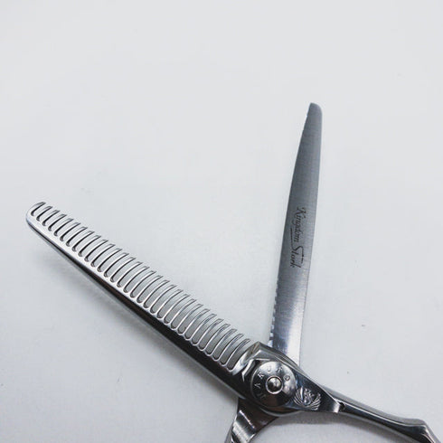 【ナルトシザーズ ナルトシザーNARUTO SCISSORS】二梳きDBクォーターセニングS31 メガネ シザー セニング 美容ハサミ すきばさみ 美容師 理容師 約20~25% 右利き 5.8インチ 中古 sc1290