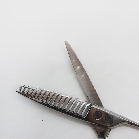 【ミズタニシザーズ ミズタニシザーMIZUTANI SCISSORS】Acroleaf WIDE K-25正刃 オフセット シザー セニング 美容ハサミ すきばさみ 美容師 理容師 約15~25% 右利き 5.8インチ 中古 sc1298