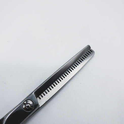 【ミズタニシザーズ ミズタニシザーMIZUTANI SCISSORS】Re-tro THINNING 30レトロ メガネ シザー セニング 美容ハサミ すきばさみ 美容師 理容師 約30% 右利き 5.7インチ 中古 sc1302