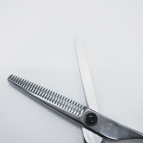 【ヒカリシザーズHIKARI光シザーHIKARI SCISSORS】6032 オフセット シザー セニング 美容ハサミ すきばさみ 美容師 理容師 約40% 右利き 6インチ 中古 sc1304