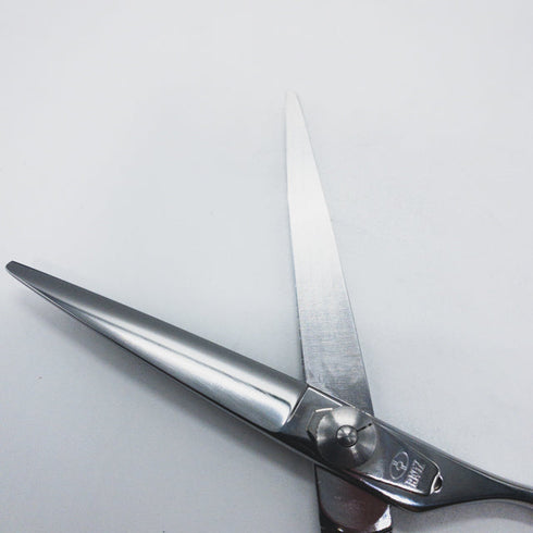 新品同様【YAGYU柳生】60 シザー オフセット 理容 美容ハサミ 美容師 理容師 右利き 6インチ 中古 sc1309