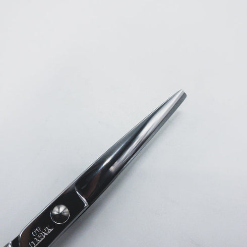 新品同様【YAGYU柳生】60 シザー オフセット 理容 美容ハサミ 美容師 理容師 右利き 6インチ 中古 sc1309