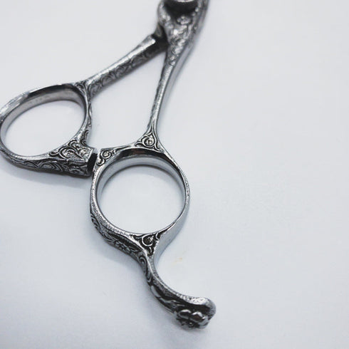 【ナルトシザーズ ナルトシザーNARUTO SCISSORS】RKギルビーZ唐草 シザー オフセット 理容 美容ハサミ 美容師 理容師 右利き 6.3インチ 中古 sc1343
