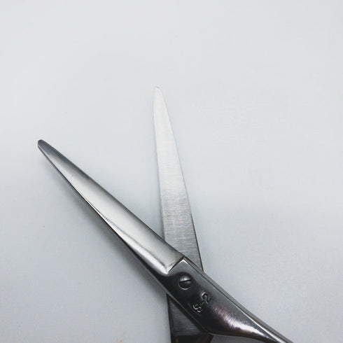 【ヒカリシザーズHIKARI光シザーHIKARI SCISSORS】S-2 シザー メガネ 理容 美容ハサミ 美容師 理容師 右利き 5.2インチ 中古 sc1349