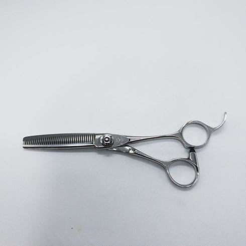 【ナルトシザーズ ナルトシザーNARUTO SCISSORS】デザインヘネシー オフセット シザー セニング 美容ハサミ すきばさみ 美容師 理容師 約40~45% 右利き 5.8インチ 中古 sc1352
