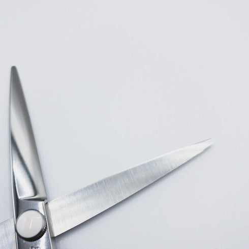 美品【ヒカリシザーズHIKARI光シザーHIKARI SCISSORS】F-5シザー オフセット理容 美容ハサミ 右利き 5.7インチ 中古 sc137