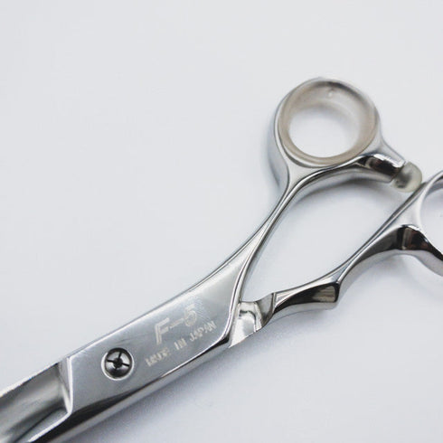 美品【ヒカリシザーズHIKARI光シザーHIKARI SCISSORS】F-5シザー オフセット理容 美容ハサミ 右利き 5.7インチ 中古 sc137