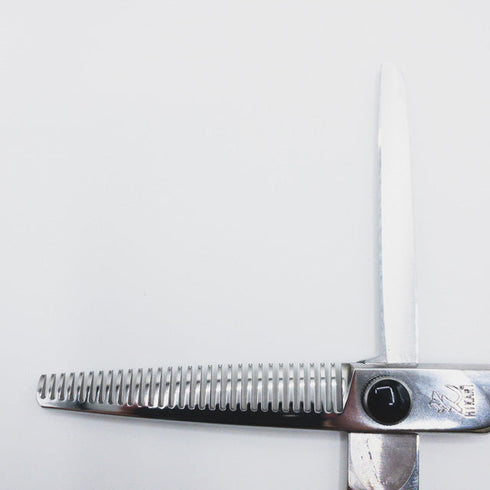 美品【ヒカリシザーズHIKARI光シザーHIKARI SCISSORS】6032 オフセット シザー セニング 美容ハサミ すきばさみ 美容師 理容師 約40% 右利き 6インチ 中古 sc138