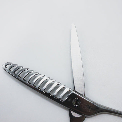 【ミズタニシザーズ ミズタニシザーMIZUTANI SCISSORS】CRONOS3クロノス メガネ シザー セニング 美容ハサミ すきばさみ 美容師 理容師 約50% 右利き 5.8インチ 中古 sc1419