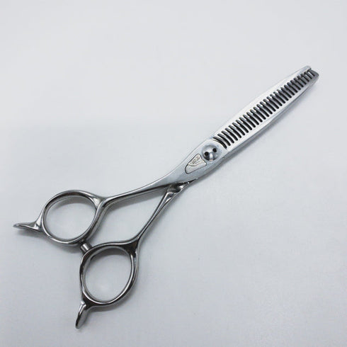 【トギノンTOGINON】0210 エクセレントクイーンスター5.8 メガネ シザー セニング 美容ハサミ すきばさみ 美容師 理容師 約20% 左利き 5.8インチ 中古 sc1437