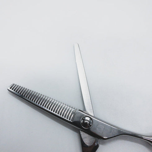 【ミズタニシザーズ ミズタニシザーMIZUTANI SCISSORS】Pixy THINNING 30ピクシー メガネ シザー セニング 美容ハサミ すきばさみ 美容師 理容師 約20~25% 右利き 6インチ 中古 sc1439