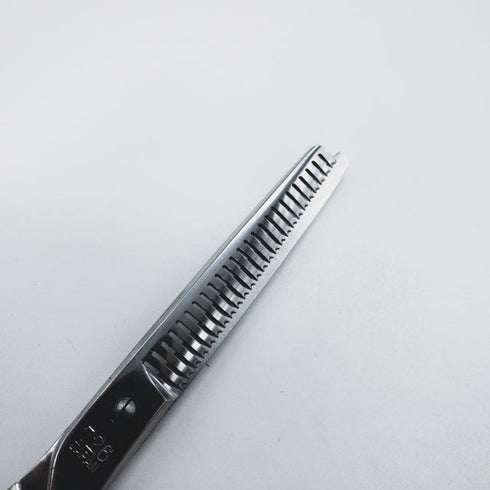 【ヒカリシザーズHIKARI光シザーHIKARI SCISSORS】726 オフセット シザー セニング 美容ハサミ すきばさみ 美容師 理容師 約60~70% 右利き 5.7インチ 中古 sc1466