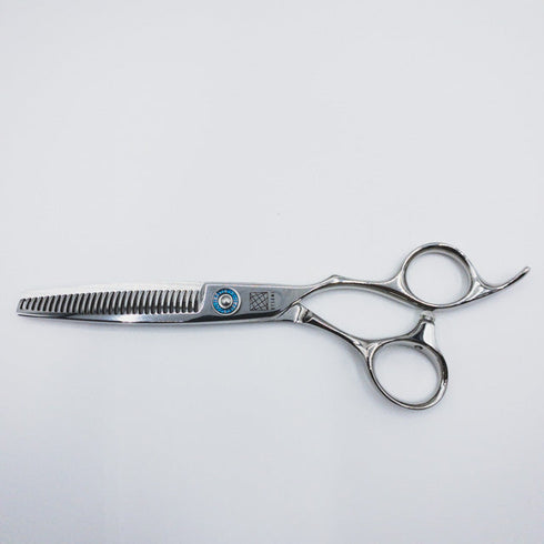 新品未使用【内海ウツミUTSUMI】U&U SWISH15 オフセット シザー セニング 美容ハサミ すきばさみ 美容師 理容師 約15% 右利き 6インチ 中古 sc147