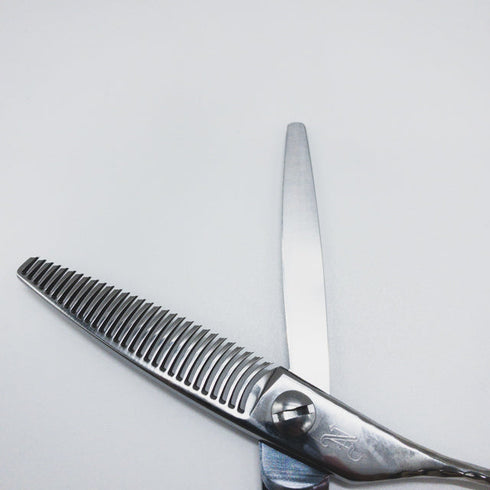 美品【ネットワークNETWORK】 メガネ シザー セニング 美容ハサミ すきばさみ 美容師 理容師 約20~25% 右利き 5.9インチ 中古 sc1486