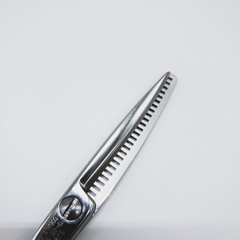 【東京理器 胡蝶】SIGNAL TP-25 50%CUT トリミングシザー 右利き セニング トリマー ペット 5.9インチ 中古 sc1540
