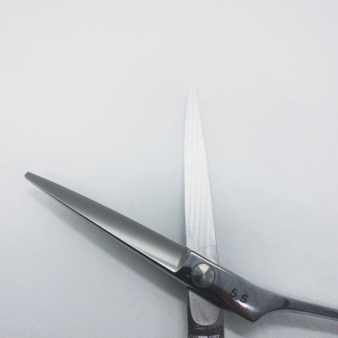 美品【サクシードSUCCEED】EIGHTエイト5.5 シザー メガネ 理容 美容ハサミ 美容師 理容師 右利き 5.5インチ 中古 sc1554