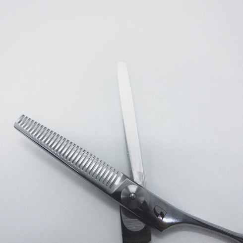 美品【サクシードSUCCEED】WIN PAIR30ウィンペア 5.5 メガネ シザー セニング 美容ハサミ すきばさみ 美容師 理容師 約30~35% 右利き 5.5インチ 中古 sc1556