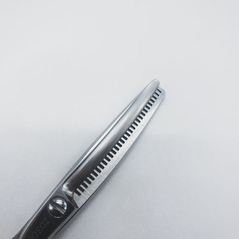 【EZY SCISSORS】ZD30r メガネ シザー セニング 美容ハサミ すきばさみ 美容師 理容師 約20% 右利き 6インチ 中古 sc1558