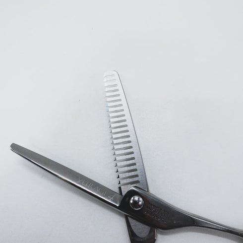 【ミズタニシザーズ ミズタニシザーMIZUTANI SCISSORS】ACRO YURAGI4 メガネ シザー セニング 美容ハサミ すきばさみ 美容師 理容師 約15~20% 右利き 6インチ 中古 sc1569