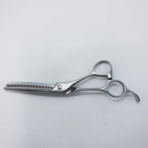 【ナルトシザーズ ナルトシザーNARUTO SCISSORS】二梳きヘネシーラムールS31 オフセット シザー セニング 美容ハサミ すきばさみ 美容師 理容師 約20~25% 右利き 5.8インチ 中古 sc1570