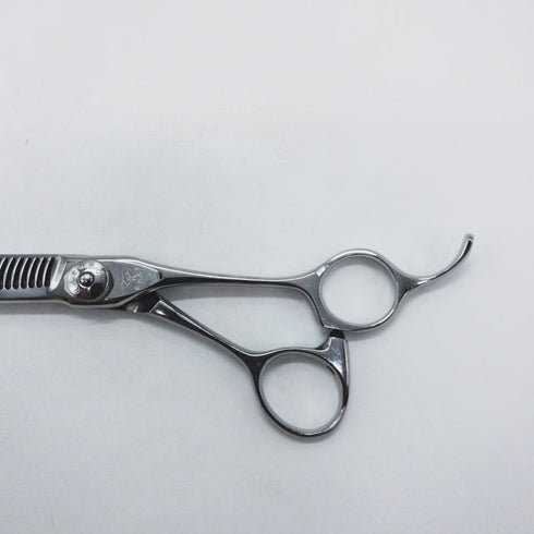 【ナルトシザーズ ナルトシザーNARUTO SCISSORS】二梳きヘネシーラムールS31 オフセット シザー セニング 美容ハサミ すきばさみ 美容師 理容師 約20~25% 右利き 5.8インチ 中古 sc1570