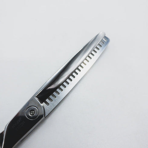 【オオカワプロシザーズ オオカワプロシザーOKAWA PRO SCISSORS】HC212 メガネ シザー セニング 美容ハサミ すきばさみ 美容師 理容師 約20~25% 右利き 5.8インチ 中古 sc1574