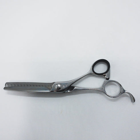 【ナルトシザーズ ナルトシザーNARUTO SCISSORS】二梳きヘネシーラムールS31 オフセット シザー セニング 美容ハサミ すきばさみ 美容師 理容師 約20~25% 右利き 5.8インチ 中古 sc1595