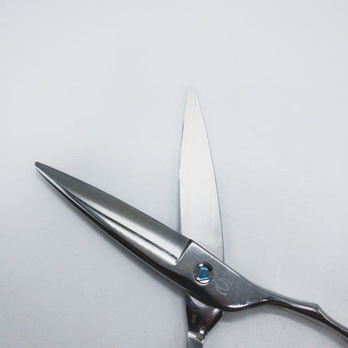 【ミズタニシザーズ ミズタニシザーMIZUTANI SCISSORS】Ichi-Nino-San 2 スライド シザー オフセット 理容 美容ハサミ 美容師 理容師 右利き 6インチ 中古 sc1656