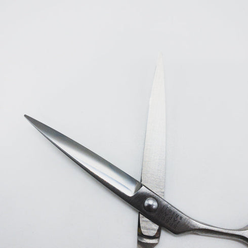 美品【ヴィンチェーレVincere】SP60S特殊粉末鋼 シザー オフセット 理容 美容ハサミ 美容師 理容師 右利き 6インチ 中古 sc1667