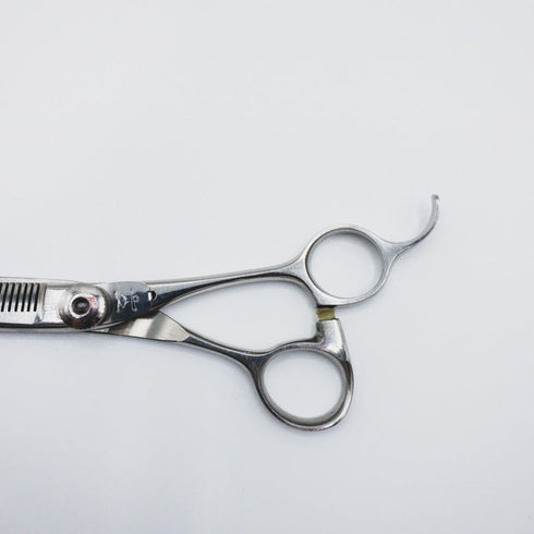 【ナルトシザーズ ナルトシザーNARUTO SCISSORS】 オフセット シザー セニング 美容ハサミ すきばさみ 美容師 理容師 約20~29% 右利き 6インチ 中古 sc17