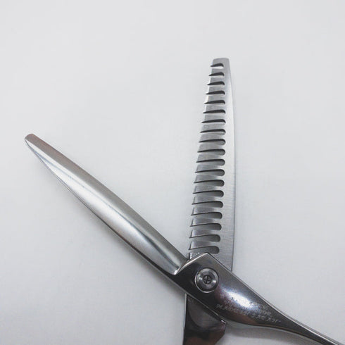 【ビアーズBEARDS】Mavie ROMANCE トリミングシザー メガネ 右利き トリマー ペット 6.5インチ 中古 sc1712