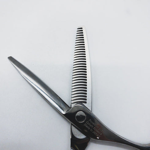 【ビアーズBEARDS】Aries POSEIDON3刃 トリミングシザー セニング オフセット 右利き トリマー ペット 5.8インチ 中古 sc1728