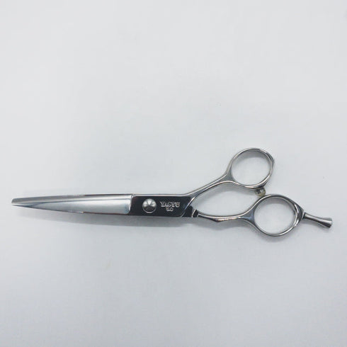 新品同様【YAGYU柳生】60 シザー オフセット 理容 美容ハサミ 美容師 理容師 右利き 6インチ 中古 sc1747
