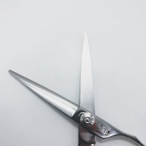 新品同様【YAGYU柳生】60 シザー オフセット 理容 美容ハサミ 美容師 理容師 右利き 6インチ 中古 sc1747